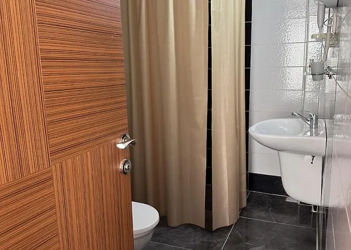 Hotel Lara Kapris