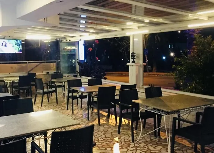 Hotel Lara Kapris 3*
