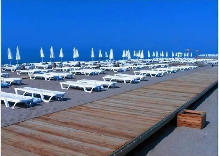 Hotel Lara Kapris