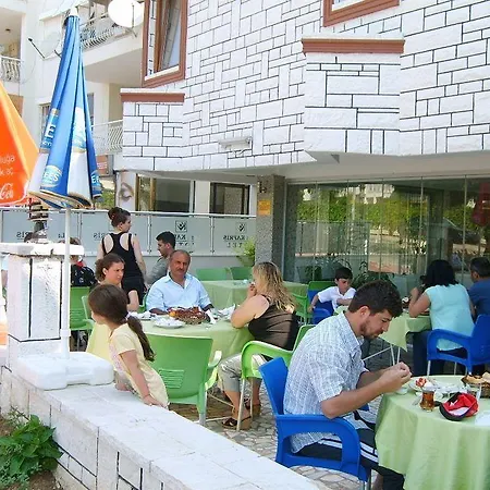 Hotel Lara Kapris