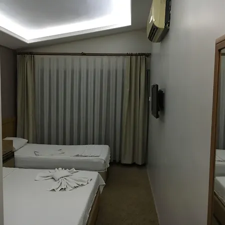 Lara Kapris Hotel 3*