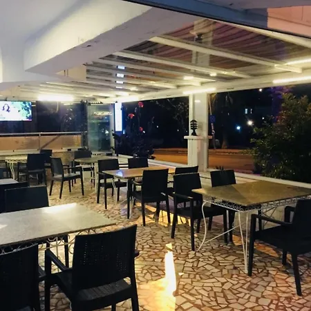 Hotel Lara Kapris 3*