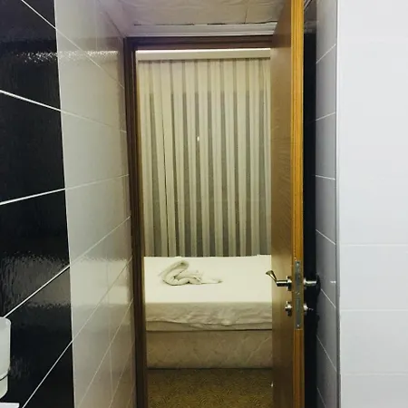 Hotel Lara Kapris 3*