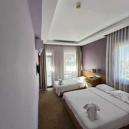 ホテル Lara Kapris アンタルヤ